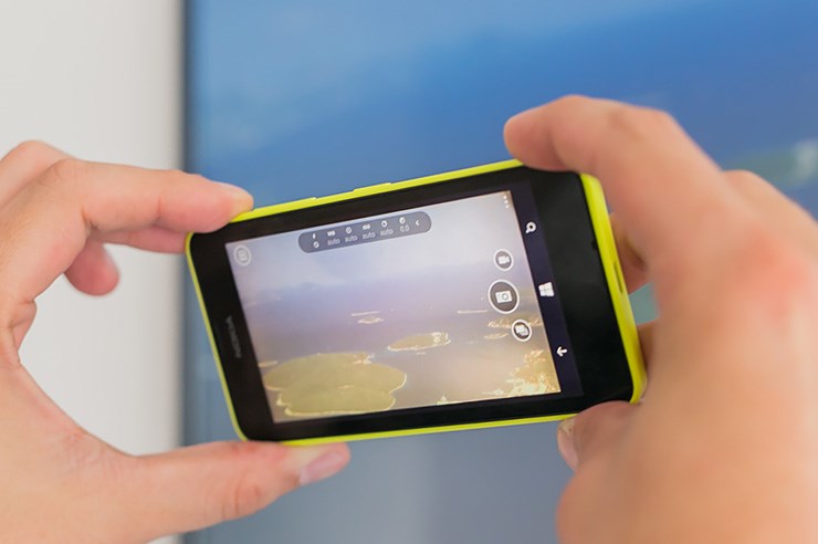 Nokia Lumia 630 (36).jpg